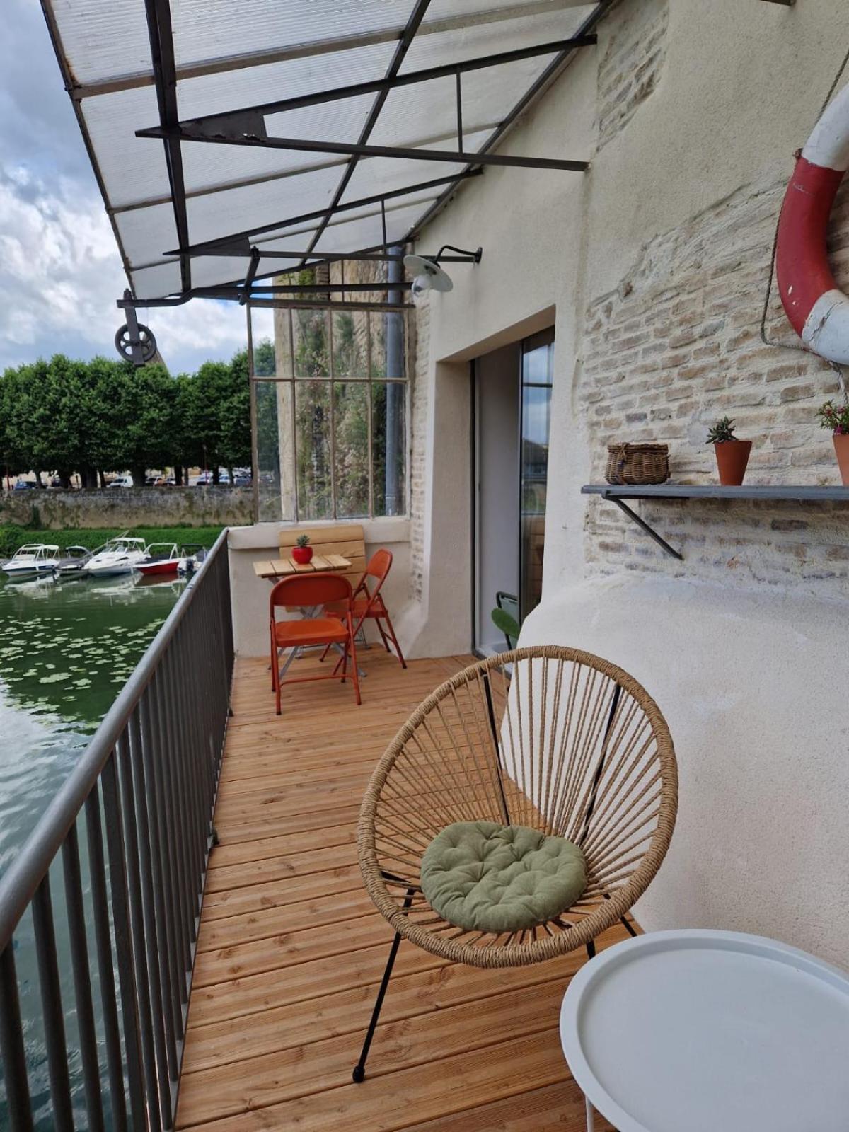 La Maison Du Pecheur Hébergement de vacances Verdun-sur-le-Doubs